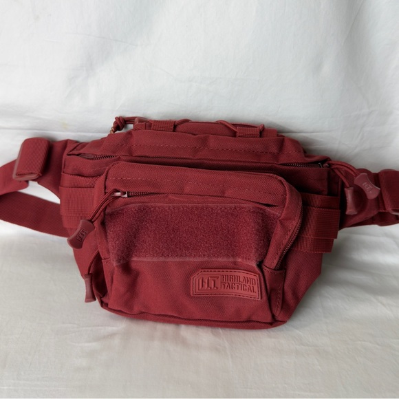Highland Tactical Handbags - Highland Tactical Utility Fanny Pack Waist Crossbody Unisex’s Red